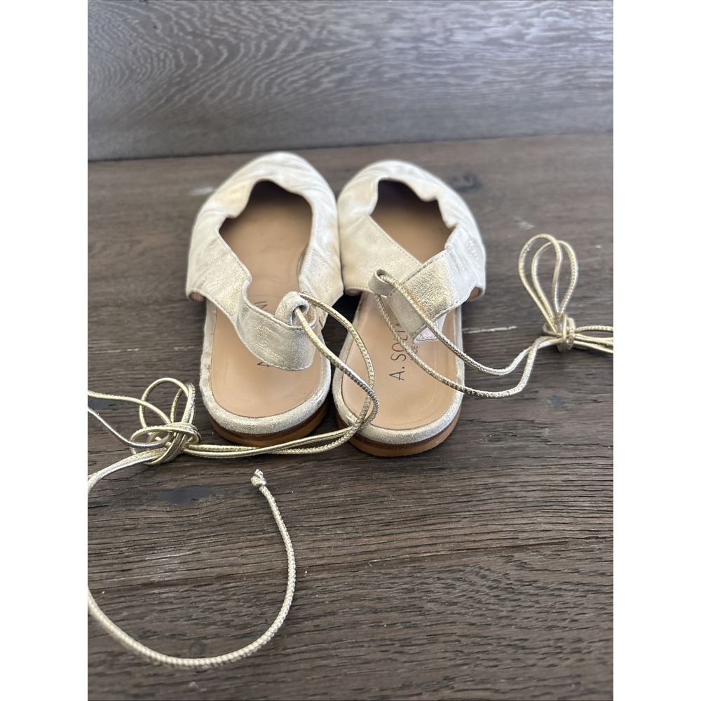 A. Soliani Metallic Flats Lace Up Size 40 Gold - Picture 9 of 9